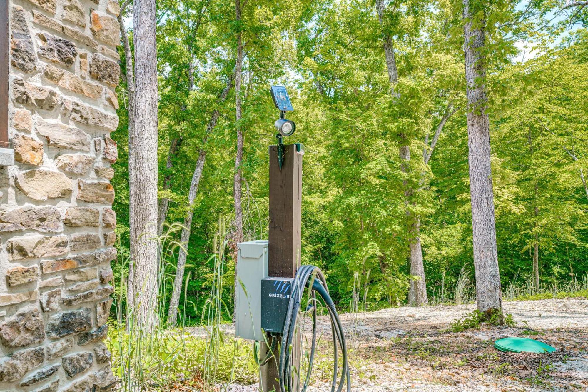 Cozy Steelville Retreat River And Trail Access! Exterior photo